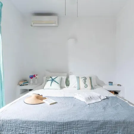 The Happy Place * Parikia (Paros)
