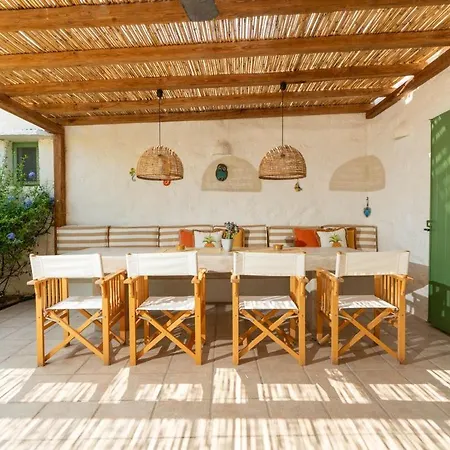 The Happy Place * Parikia (Paros)