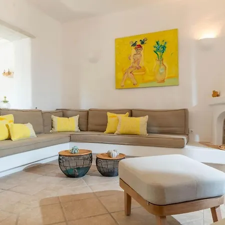 The Happy Place * Parikia (Paros)